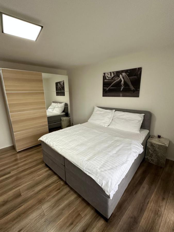 Medena Apartment Old Town With Free Parking ブラチスラヴァ エクステリア 写真