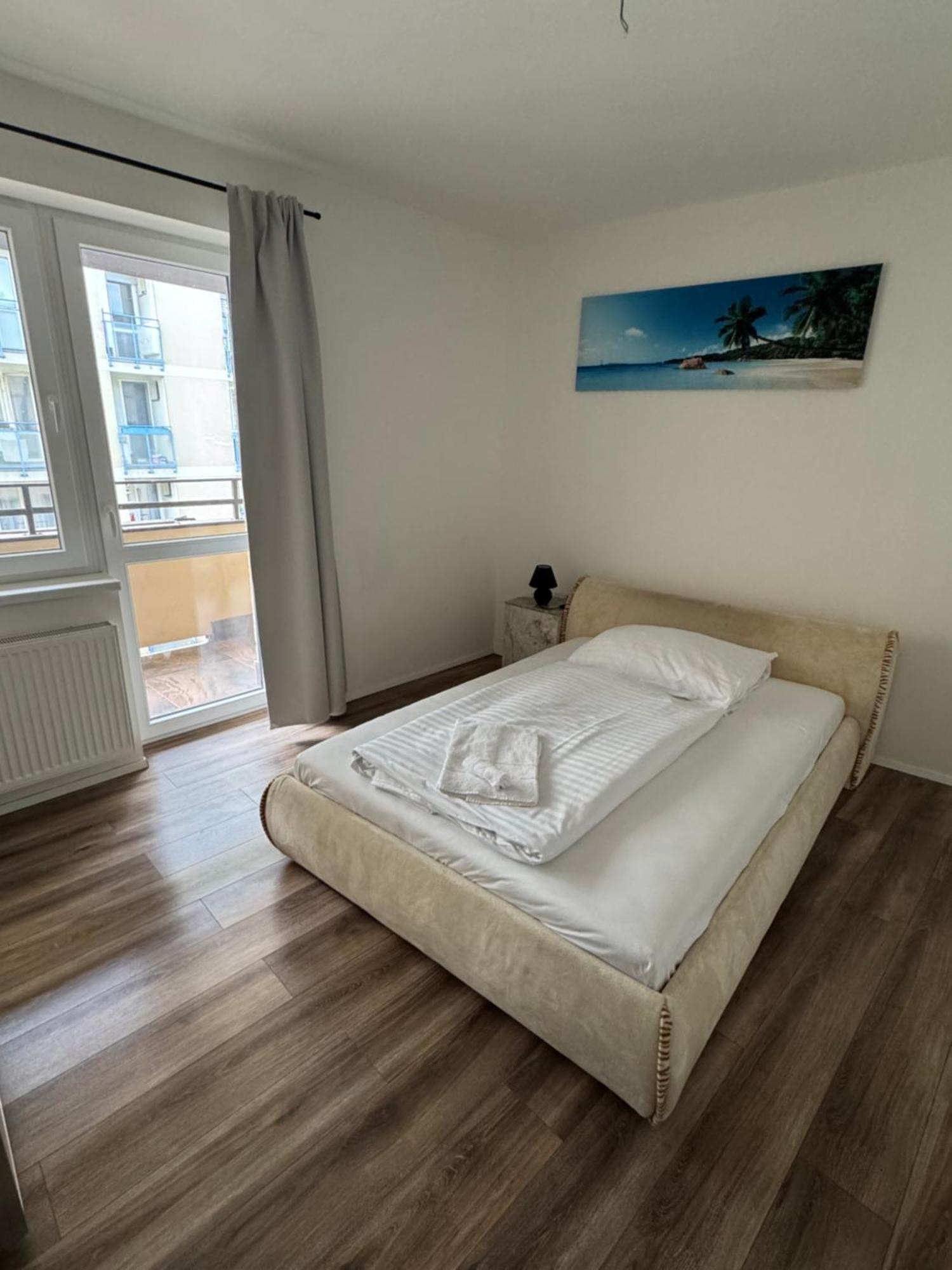 Medena Apartment Old Town With Free Parking ブラチスラヴァ エクステリア 写真